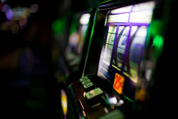 grand royal188 platform dashboard showing slot games and live tables